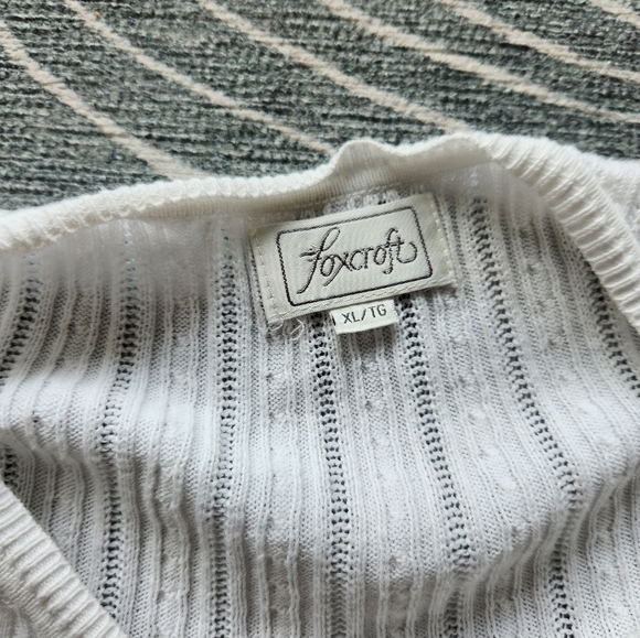 Vintage white cableknit button-up cardigan - Picture 5 of 5